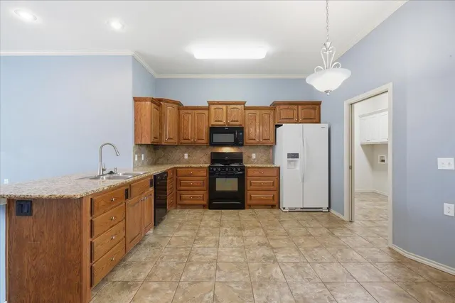 Photo 7 — 7807 85th Street, Lubbock, TX 79424