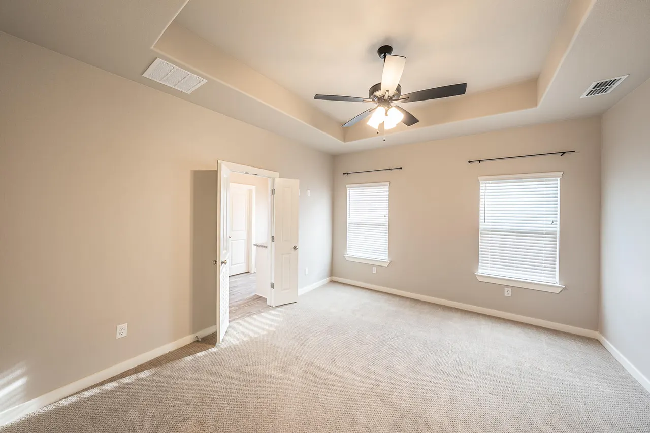 Photo 7 — 402 Cowboy Lane, Wolfforth, TX 79382