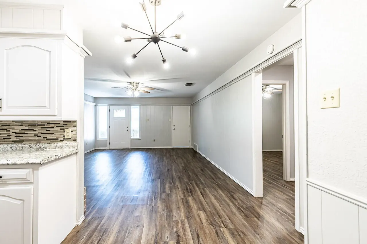 Photo 8 — 7005 Geneva Avenue A, Lubbock, TX 79413