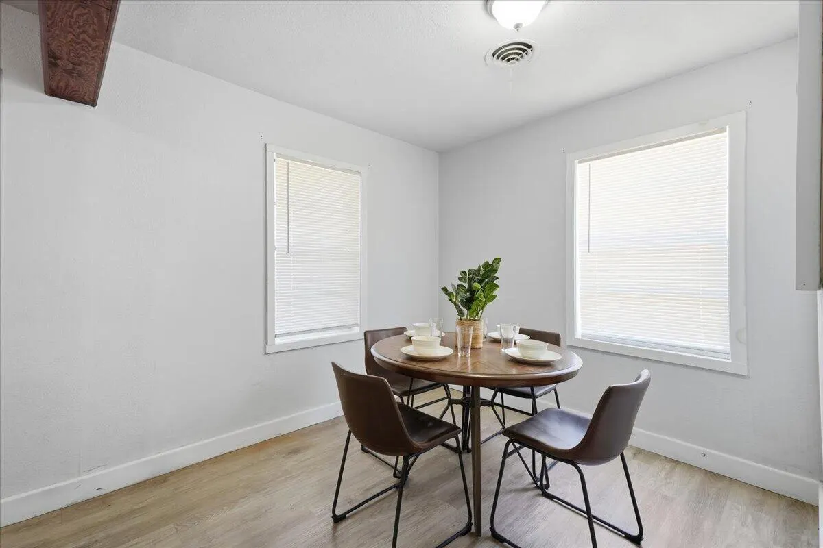 Photo 8 — 2503 30th Street, Lubbock, TX 79410