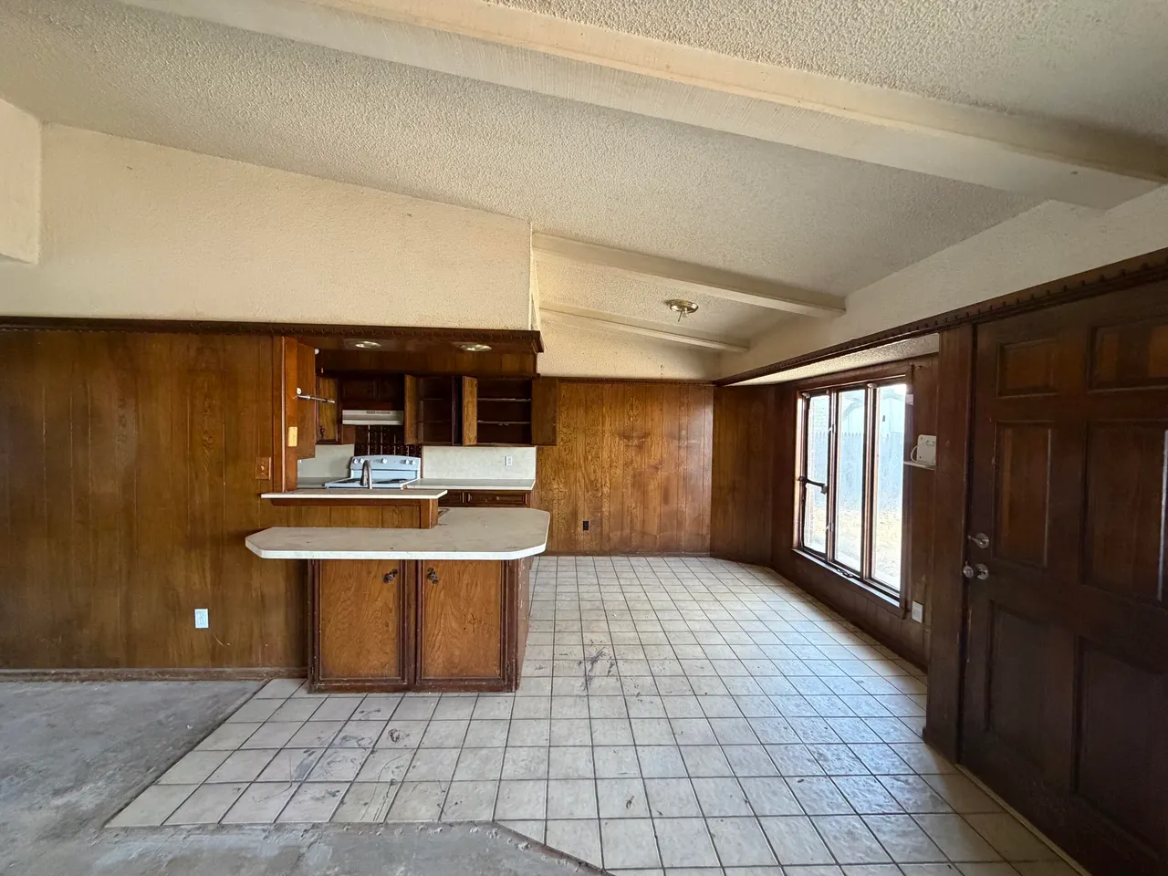 Photo 11 — 2620 74th Place, Lubbock, TX 79423