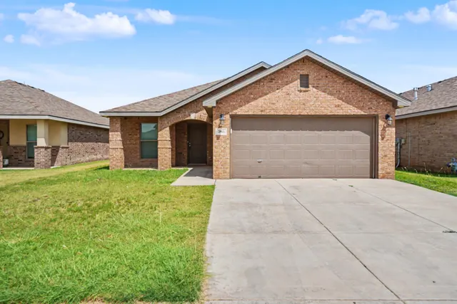Photo 2 — 3805 Primrose Avenue, Lubbock, TX 79407