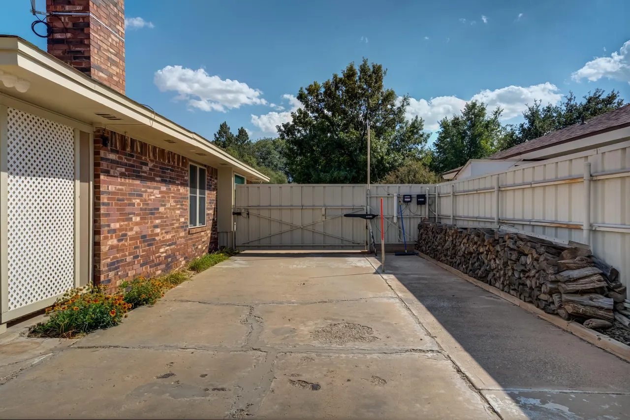 Photo 6 — 5224 71st Street, Lubbock, TX 79424
