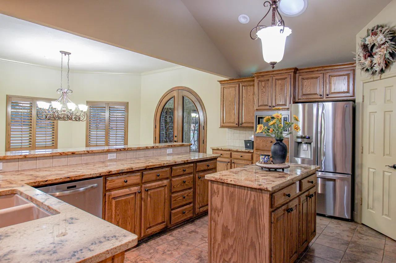 Photo 3 — 6001 88th Street, Lubbock, TX 79424