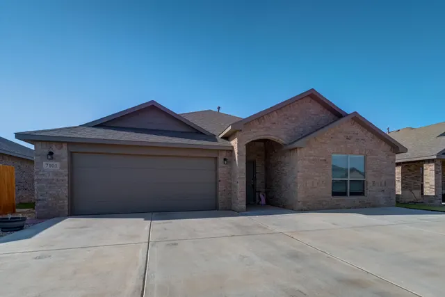 Photo 2 — 7101 24th Street, Lubbock, TX 79407