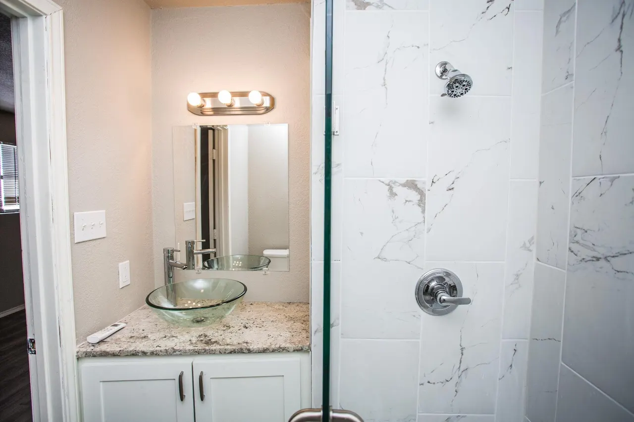 Photo 13 — 4629 Elgin Avenue, Lubbock, TX 79413