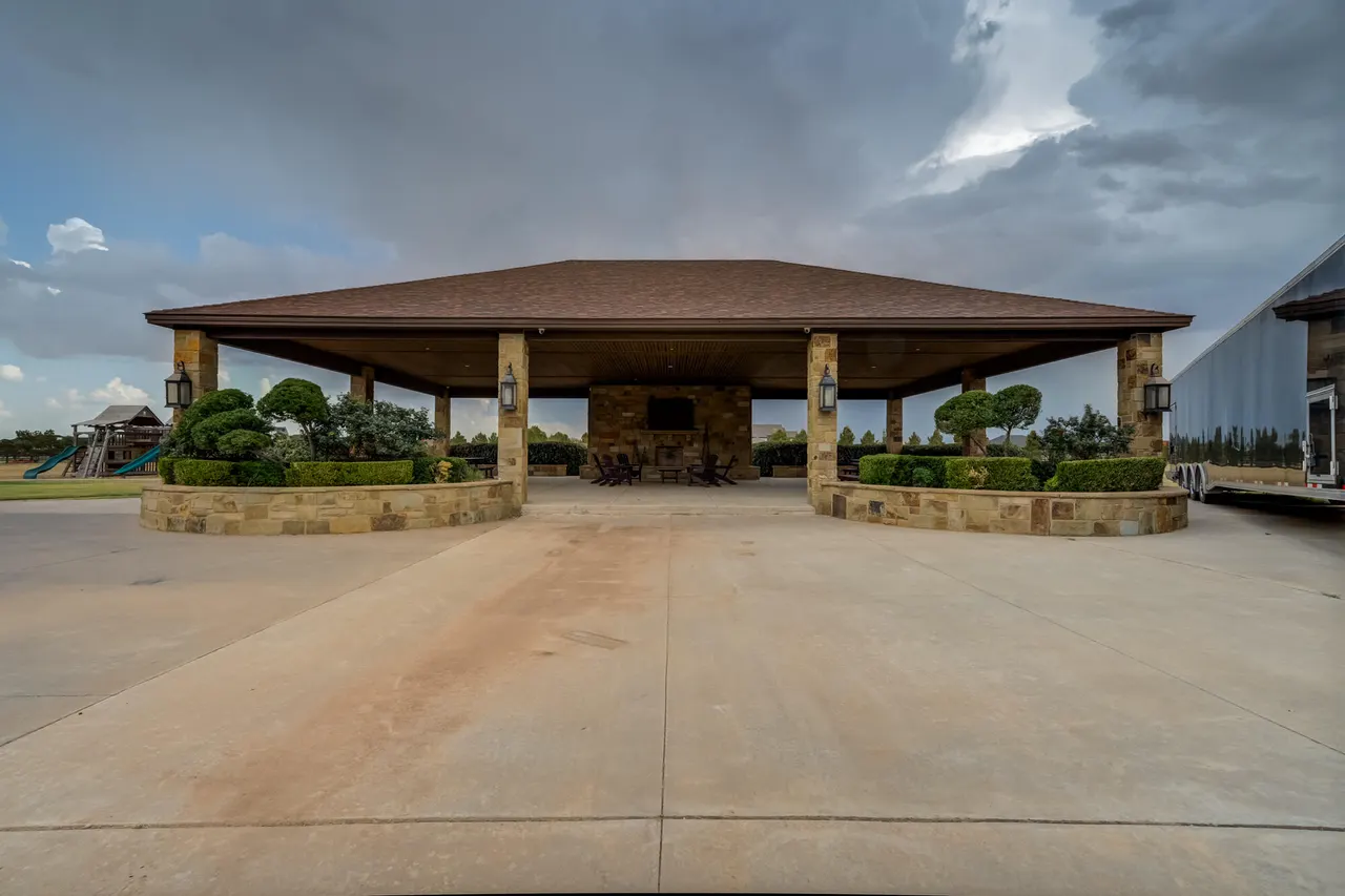 Photo 99 — 8009 F M 2641, Shallowater, TX 79363