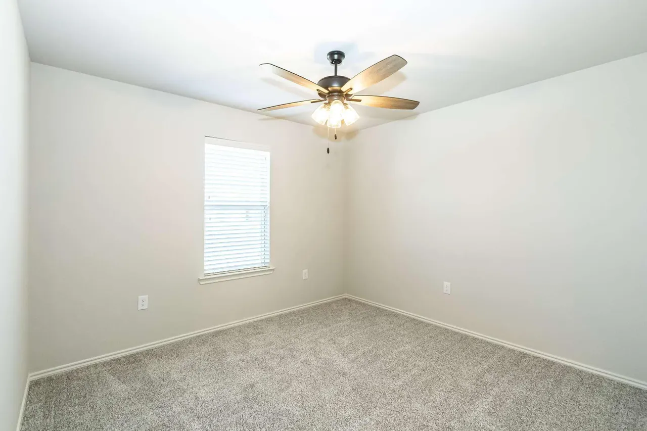 Photo 9 — 12007 Essex Avenue B, Lubbock, TX 79424
