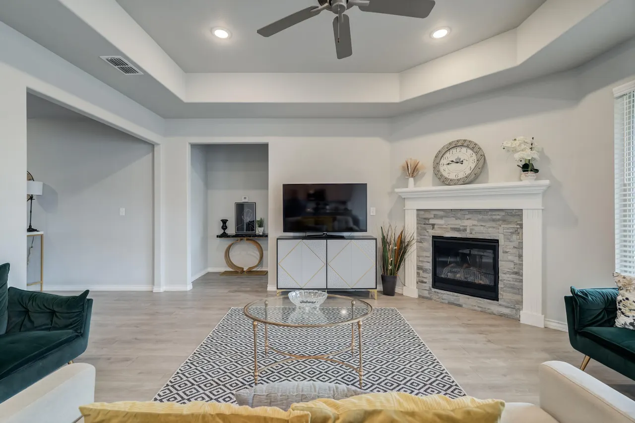Photo 11 — 7608 61st Street, Lubbock, TX 79407