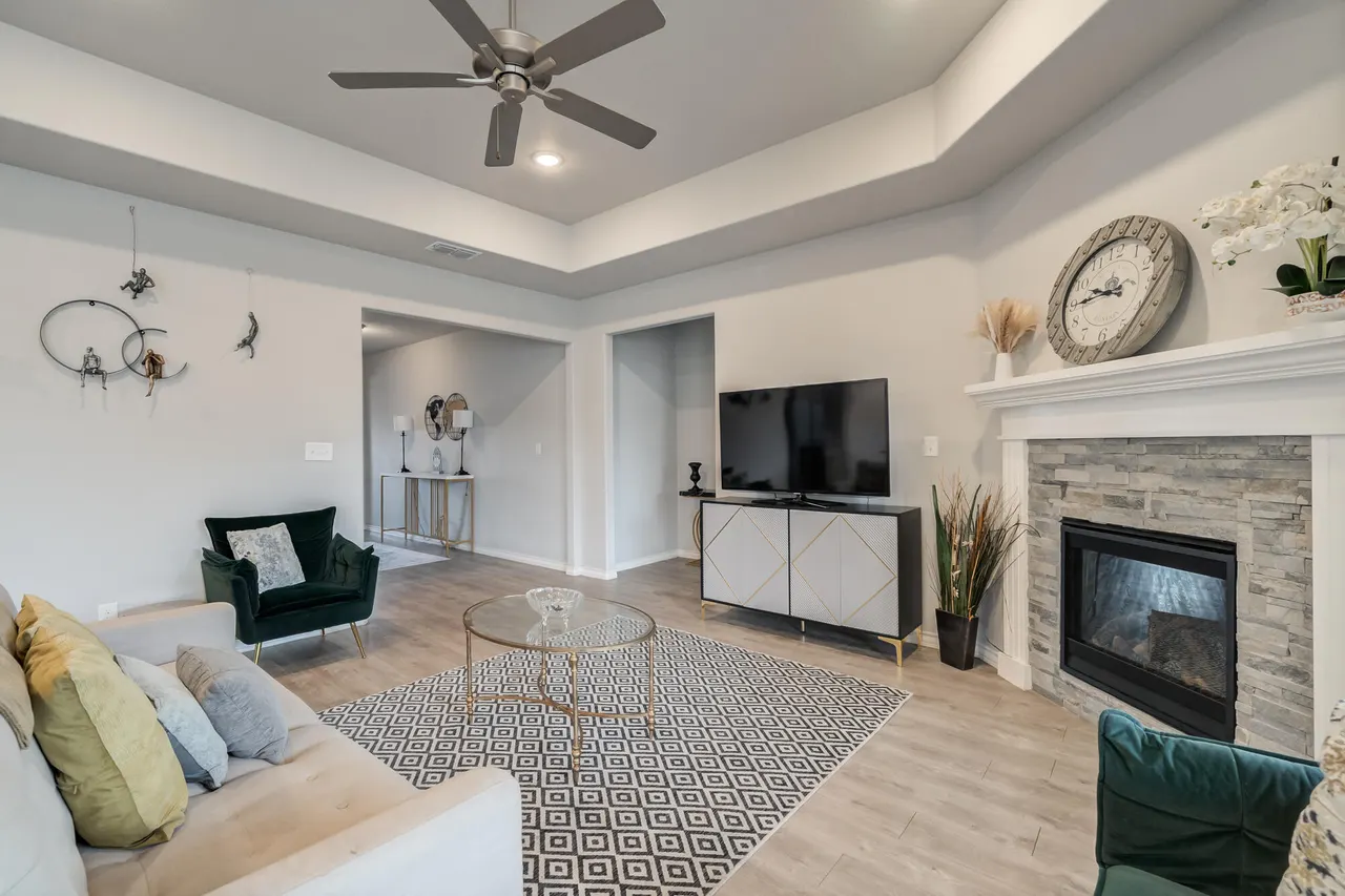 Photo 10 — 7608 61st Street, Lubbock, TX 79407