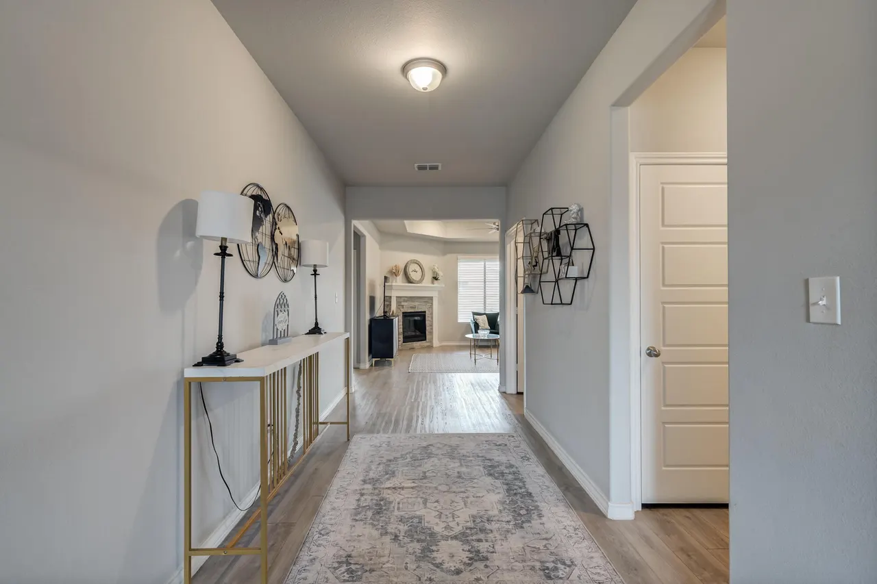 Photo 5 — 7608 61st Street, Lubbock, TX 79407