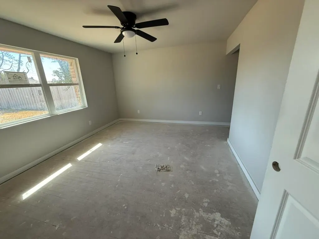 Photo 23 — 520 N El Paso Avenue, Tulia, TX 79088