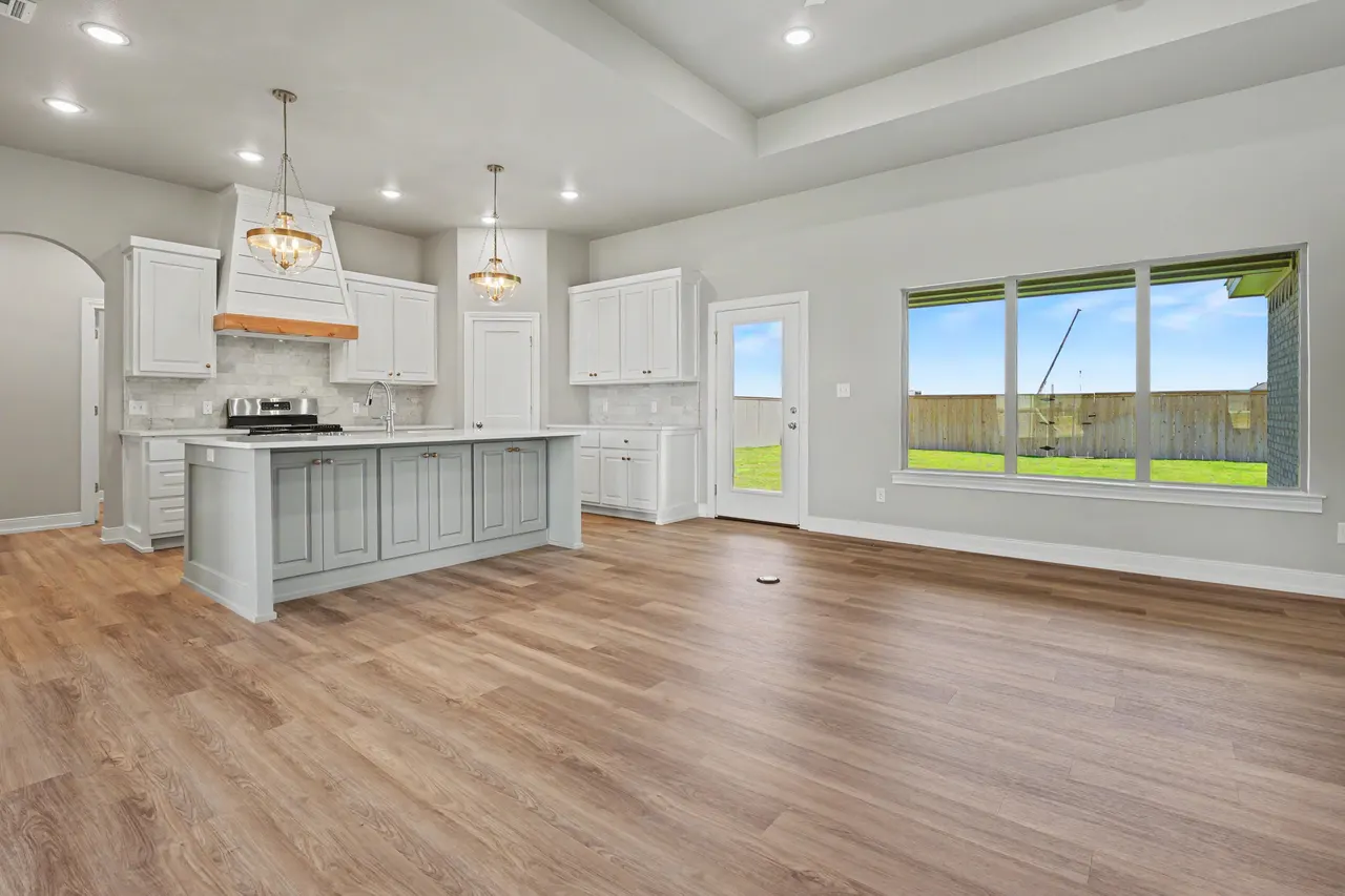 Photo 13 — 1007 N 5th Street, Wolfforth, TX 79382