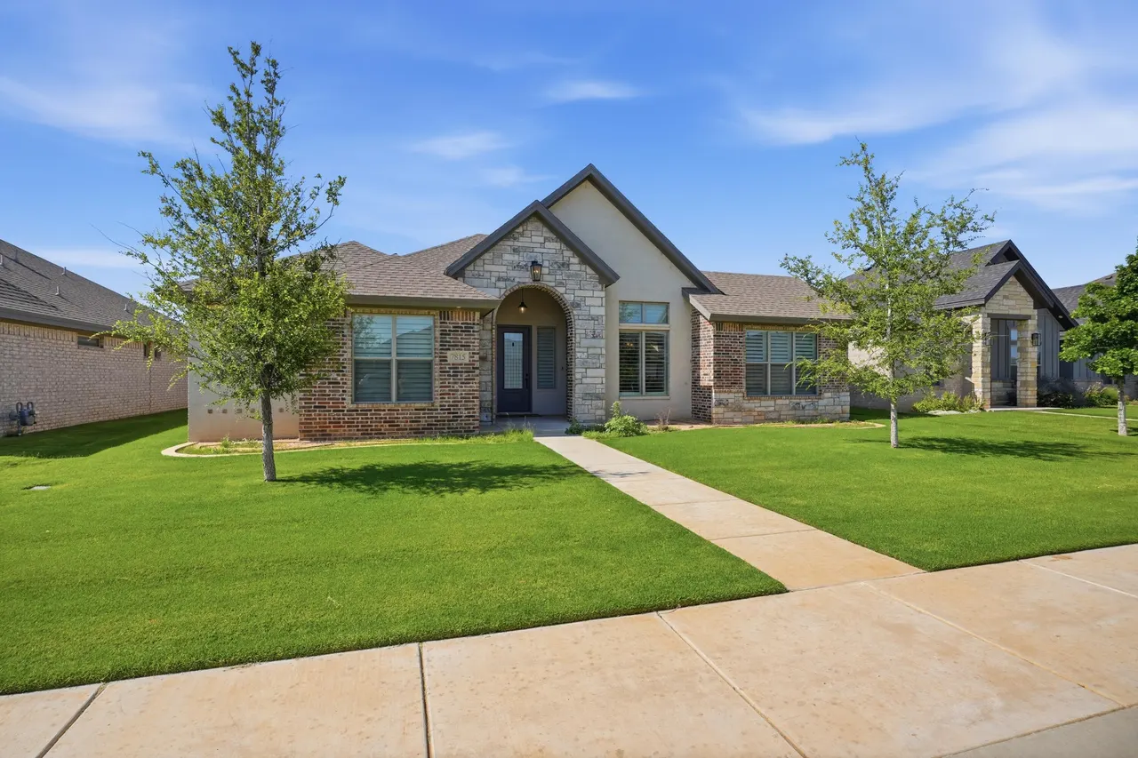 Photo 2 — 7815 54th Street, Lubbock, TX 79407