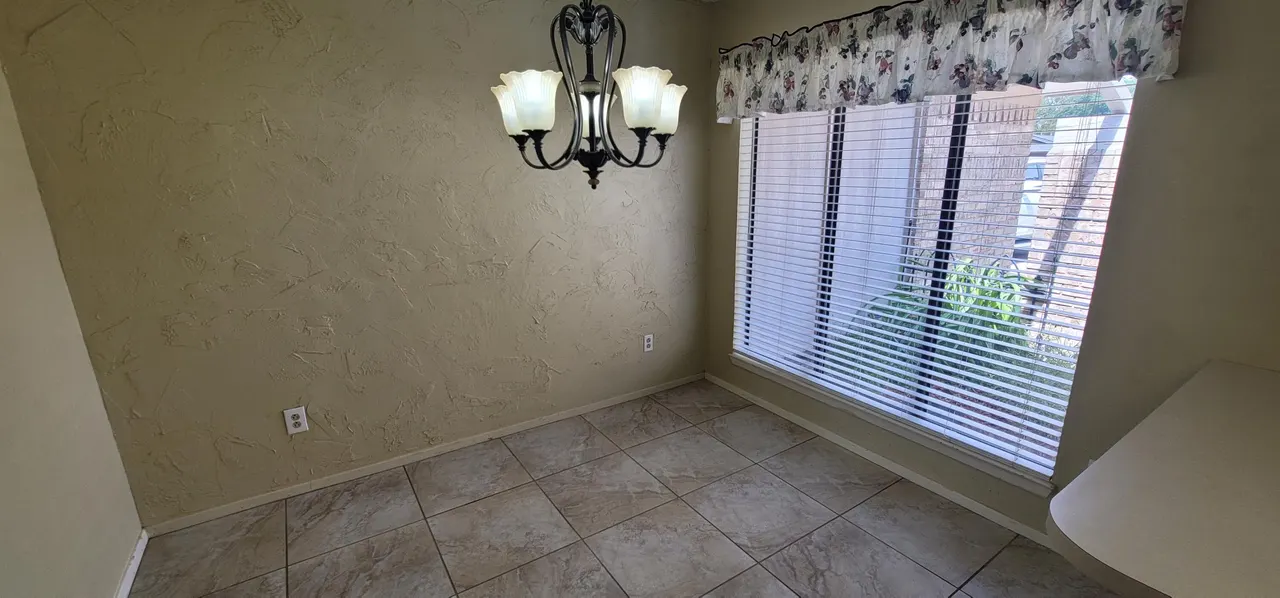 Photo 11 — 4803 73rd Street, Lubbock, TX 79424