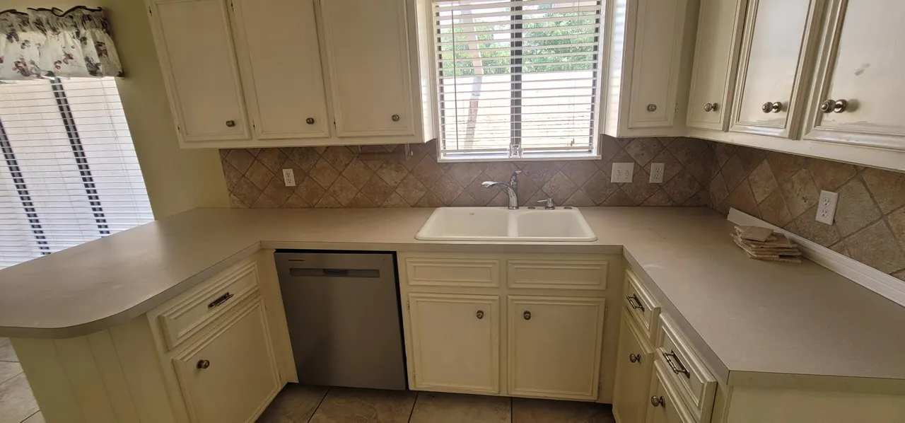 Photo 9 — 4803 73rd Street, Lubbock, TX 79424