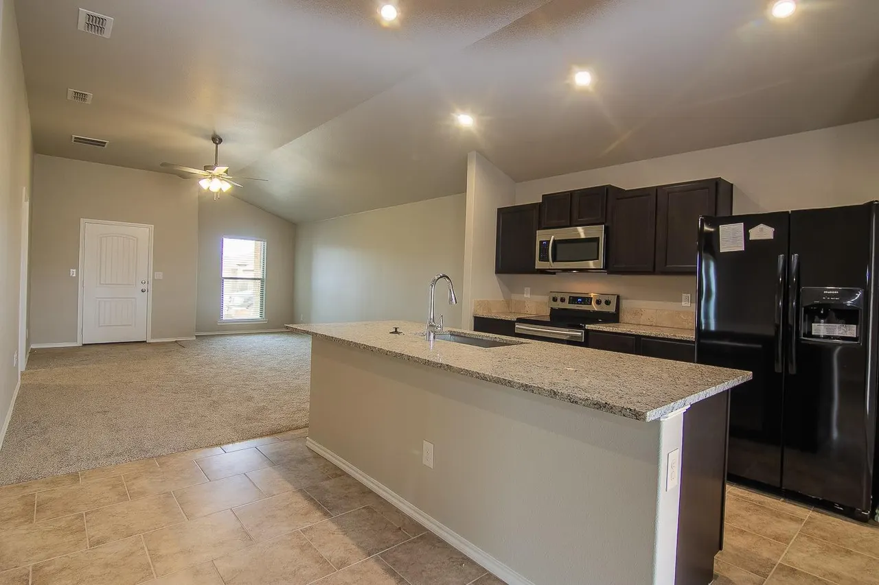 Photo 4 — 13809 Vernon Avenue, Lubbock, TX 79423