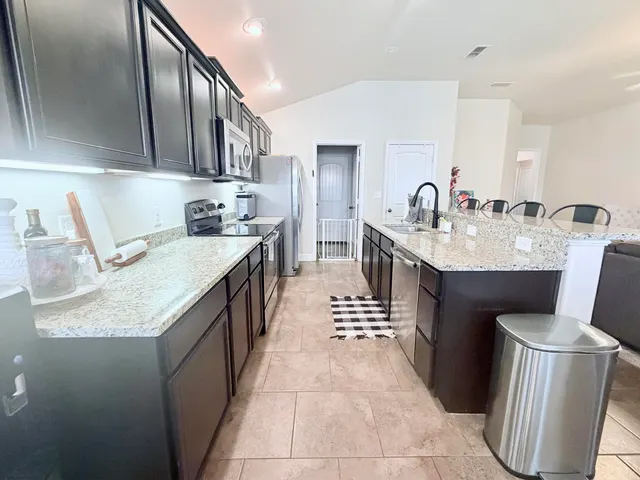 Photo 6 — 5501 111th Street, Lubbock, TX 79424