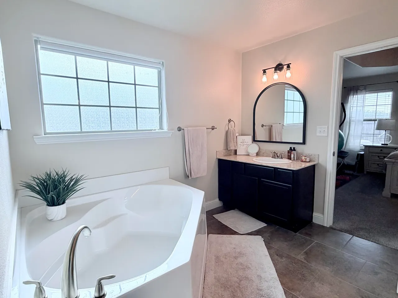 Photo 12 — 5501 111th Street, Lubbock, TX 79424