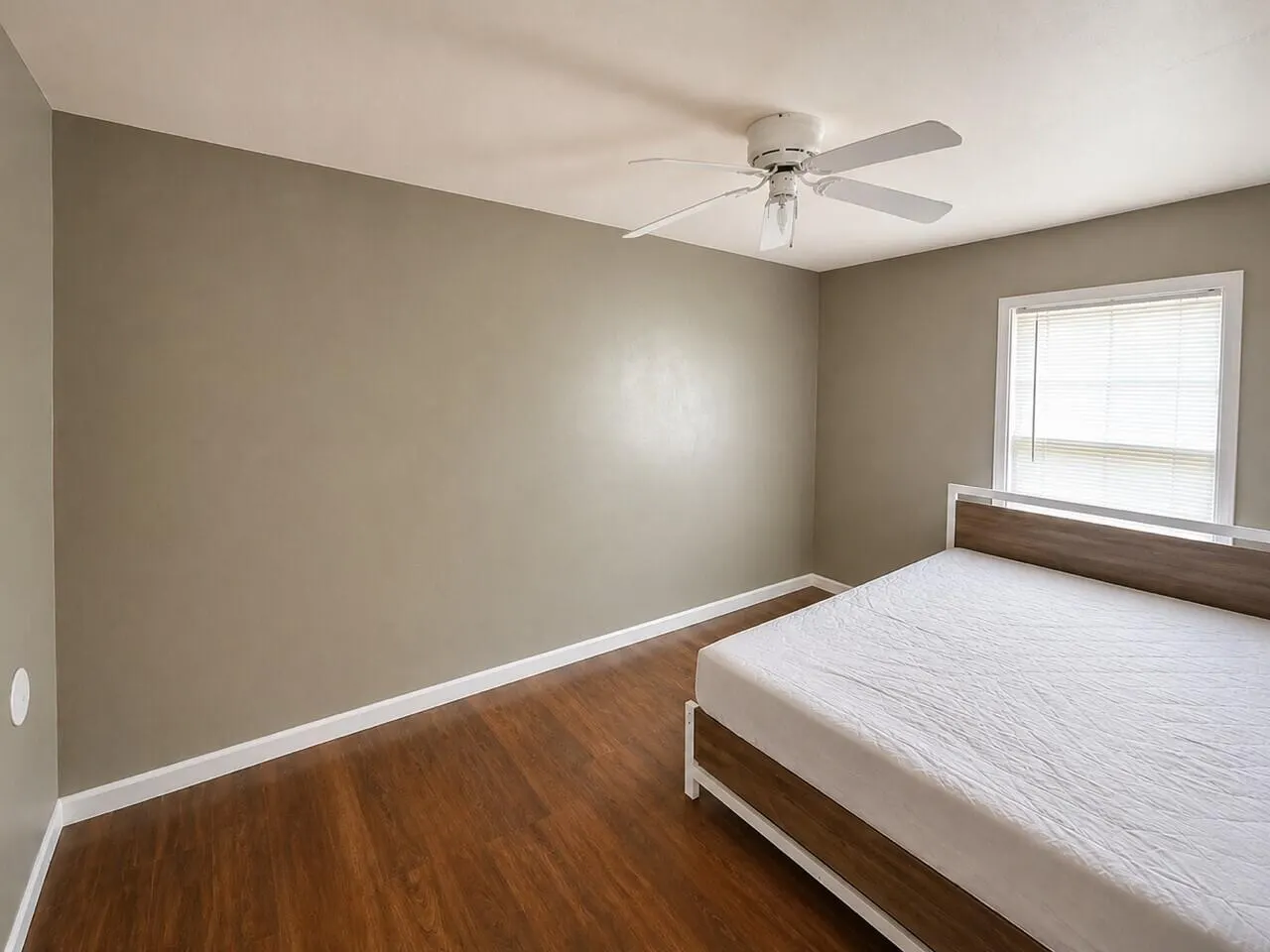 Photo 7 — 2013 48th Street, Lubbock, TX 79412