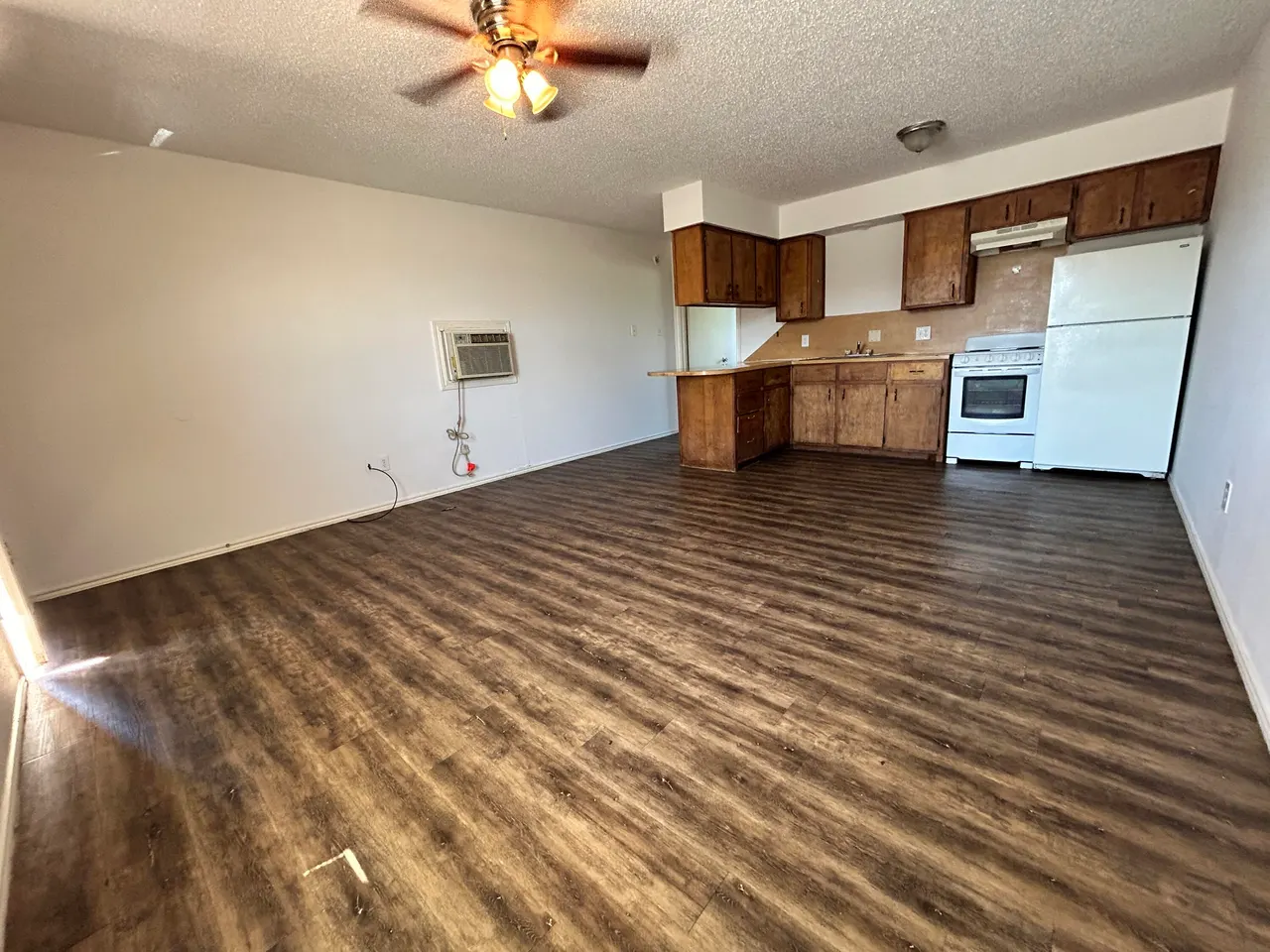 Photo 2 — 4618 Erskine Street B, Lubbock, TX 79416
