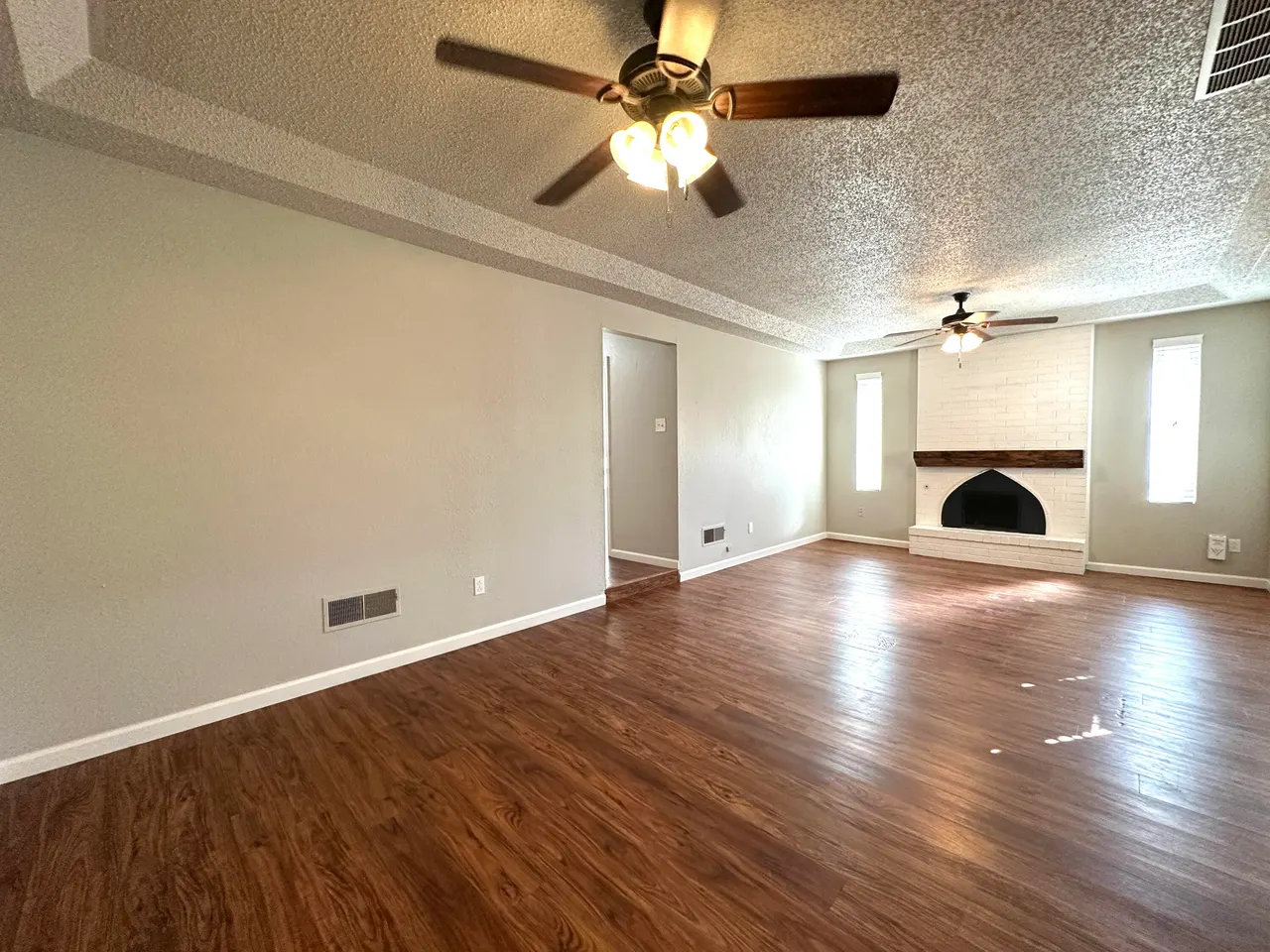 Photo 5 — 6911 Gary Avenue B, Lubbock, TX 79413