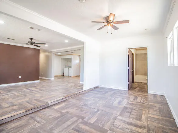 Photo 5 — 1104 East Tahoka Road, Brownfield, TX 79316