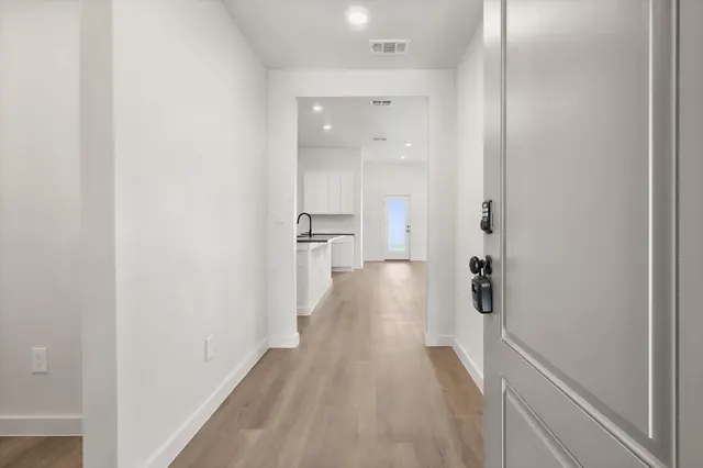 Photo 3 — 8508 24th Street, Lubbock, TX 79407