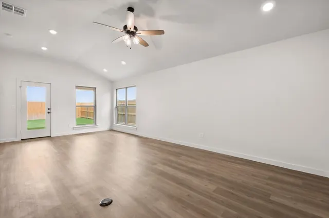 Photo 6 — 8508 24th Street, Lubbock, TX 79407