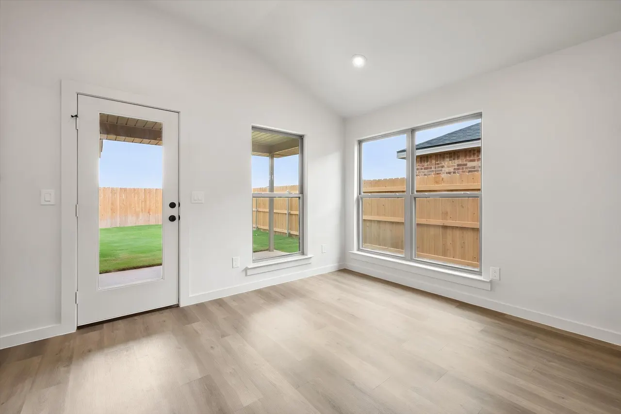 Photo 15 — 8508 24th Street, Lubbock, TX 79407