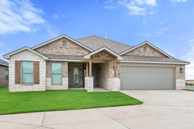 Photo 2 — 12002 Ironton Avenue, Lubbock, TX 79424