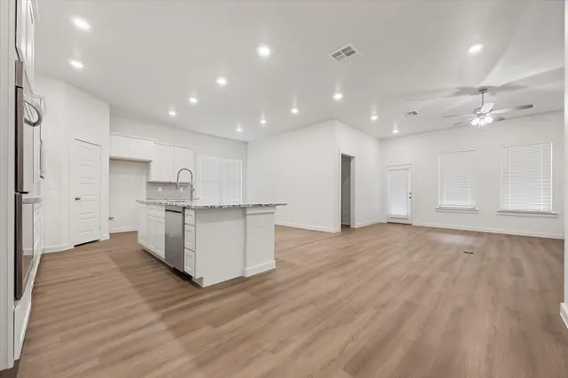Photo 5 — 12002 Ironton Avenue, Lubbock, TX 79424