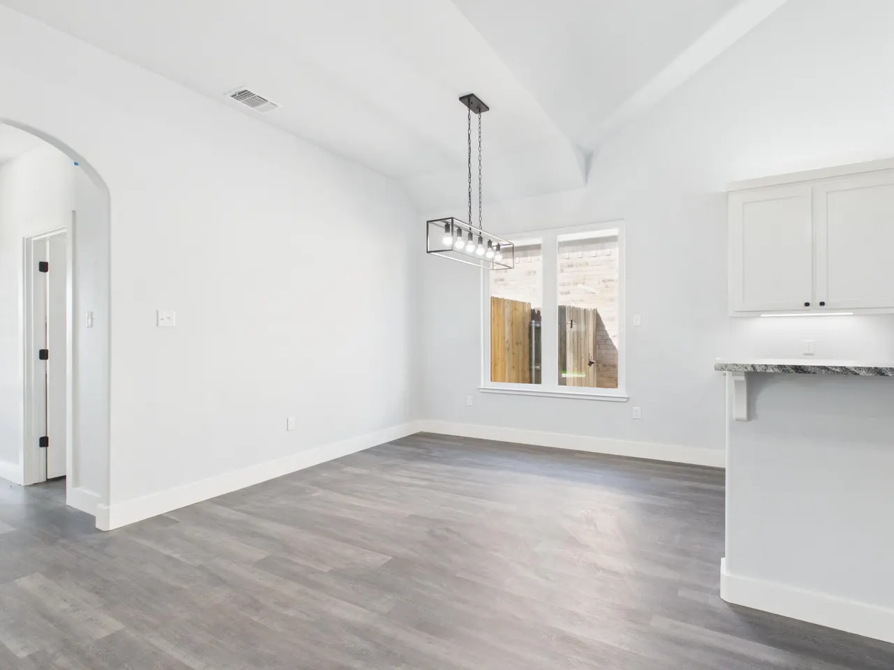 Photo 17 — 6905 18th Street, Lubbock, TX 79416