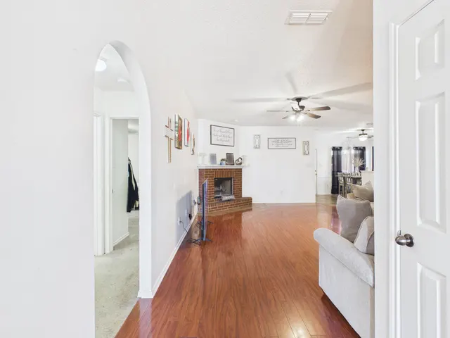 Photo 5 — 6223 18th Street, Lubbock, TX 79416