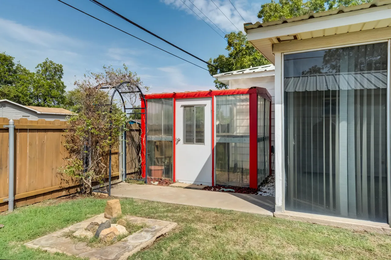 Photo 26 — 5019 40th Street, Lubbock, TX 79414