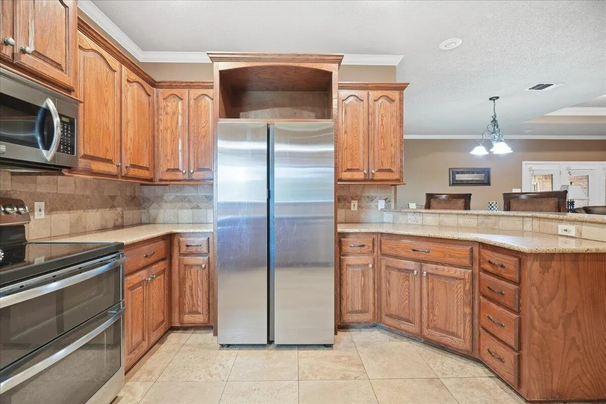 Photo 12 — 6018 86th Street, Lubbock, TX 79424