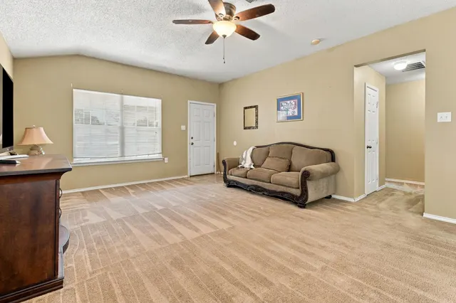 Photo 4 — 6509 91st Street, Lubbock, TX 79424