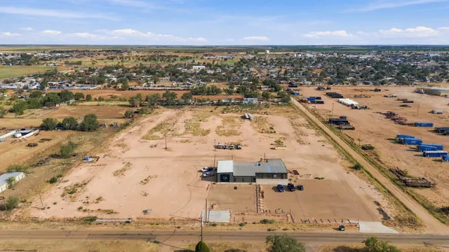 Photo 4 — 1801 13th Street, Levelland, TX 79336