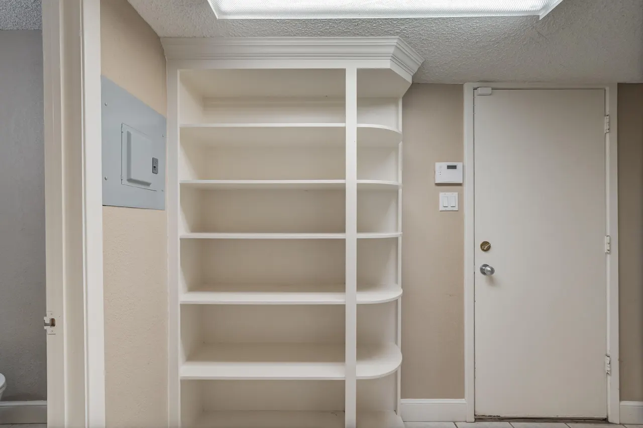 Photo 15 — 4608 55th Drive APT B, Lubbock, TX 79414