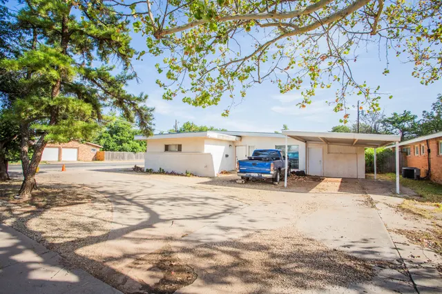 Front exterior — 3801 40th Street, Lubbock, TX 79413