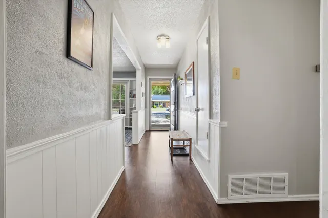 Photo 4 — 4315 57th Street, Lubbock, TX 79413