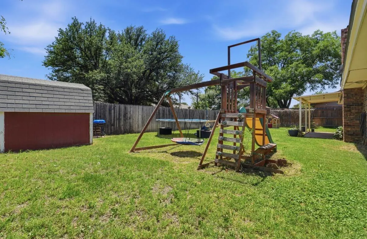 Photo 27 — 4315 57th Street, Lubbock, TX 79413