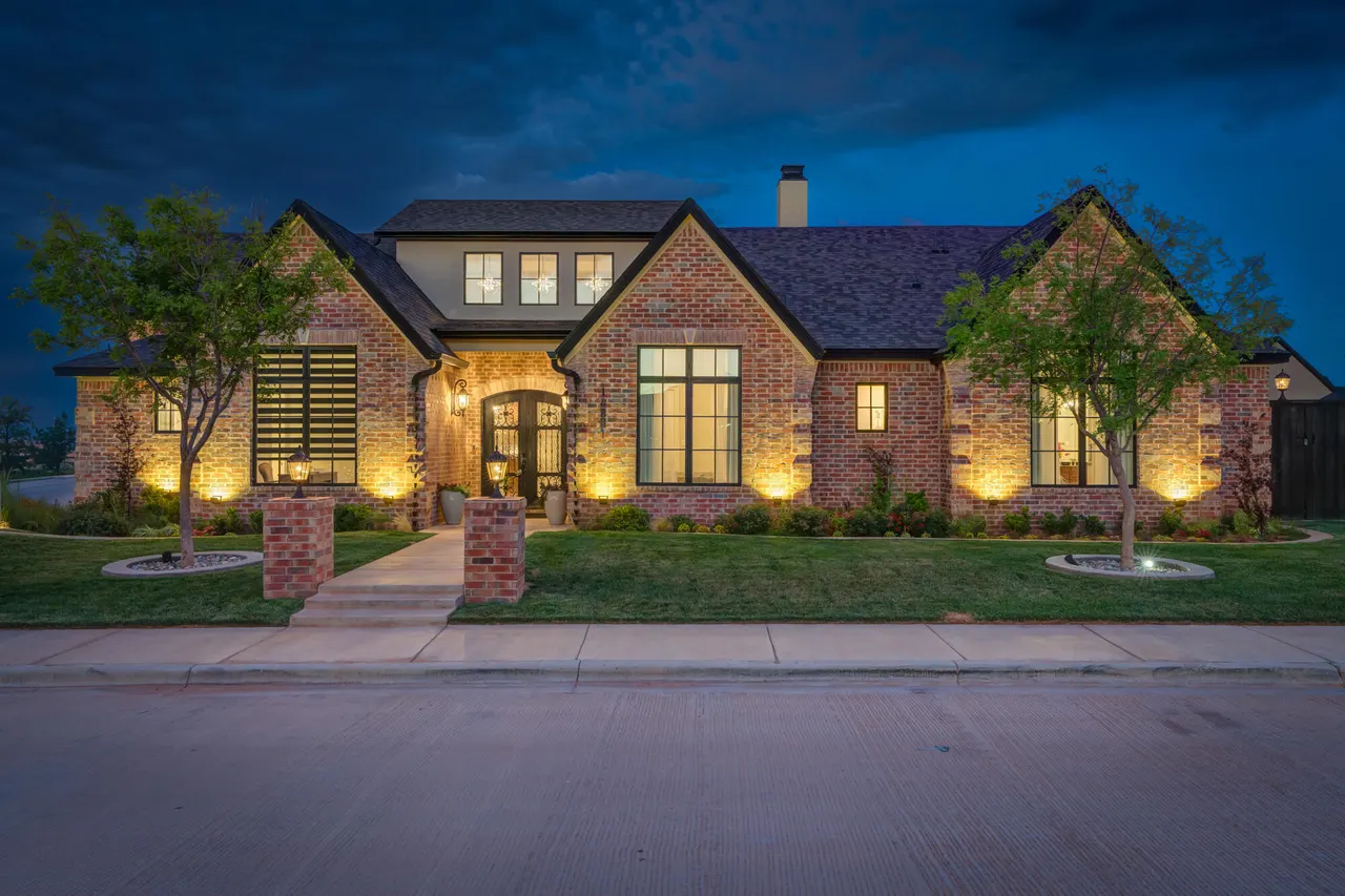 Front exterior — 14801 Norwood Avenue, Lubbock, TX 79423