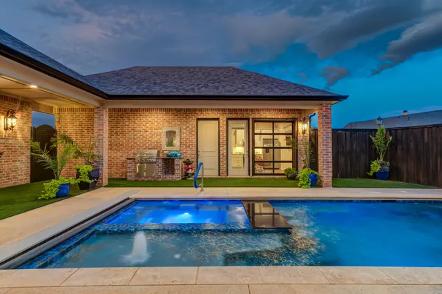 Photo 6 — 14801 Norwood Avenue, Lubbock, TX 79423