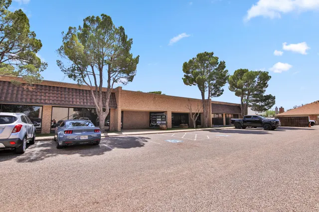 Front exterior — 7606 University Avenue Suite H, Lubbock, TX 79423