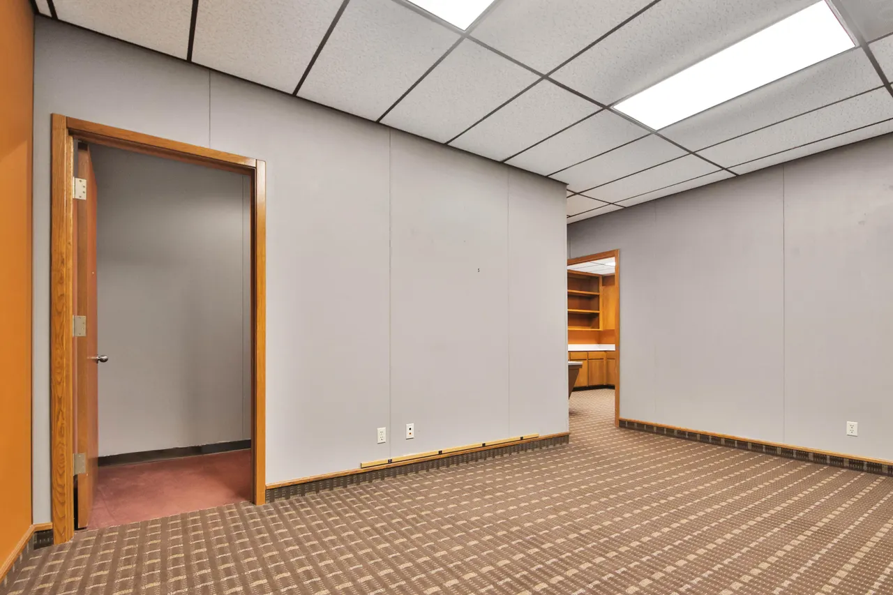 Photo 4 — 7606 University Avenue Suite H, Lubbock, TX 79423