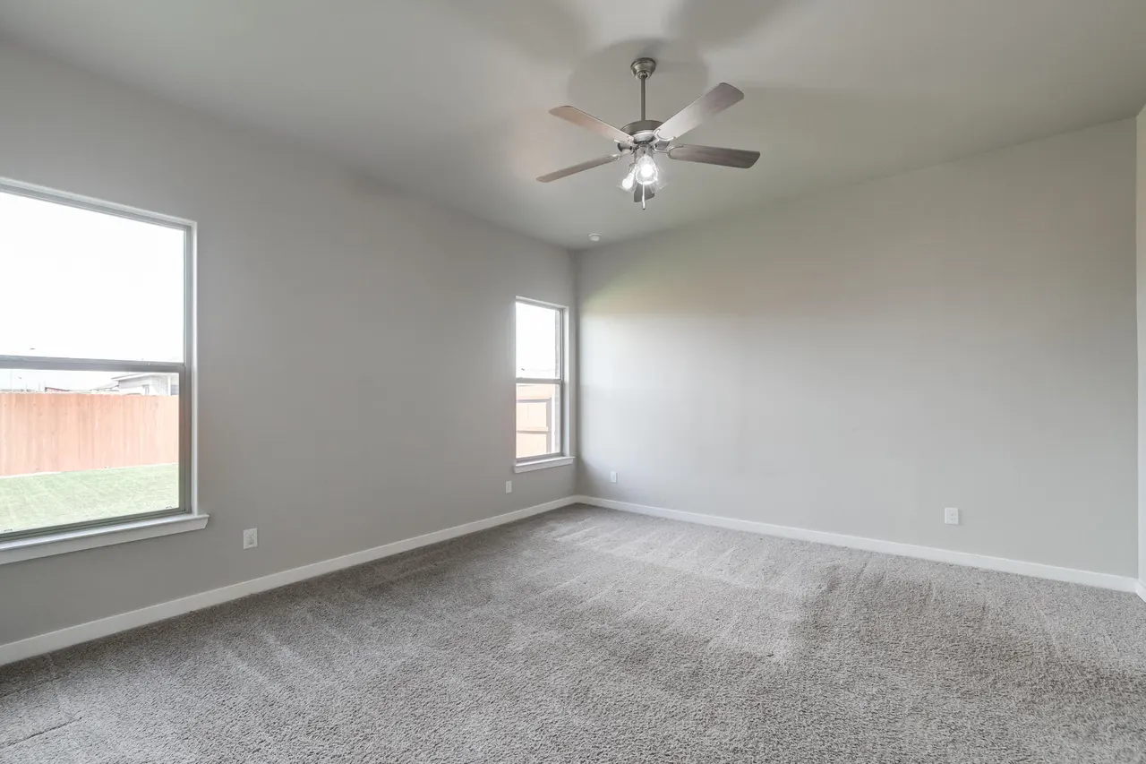 Photo 14 — 9808 Viola Avenue, Lubbock, TX 79424