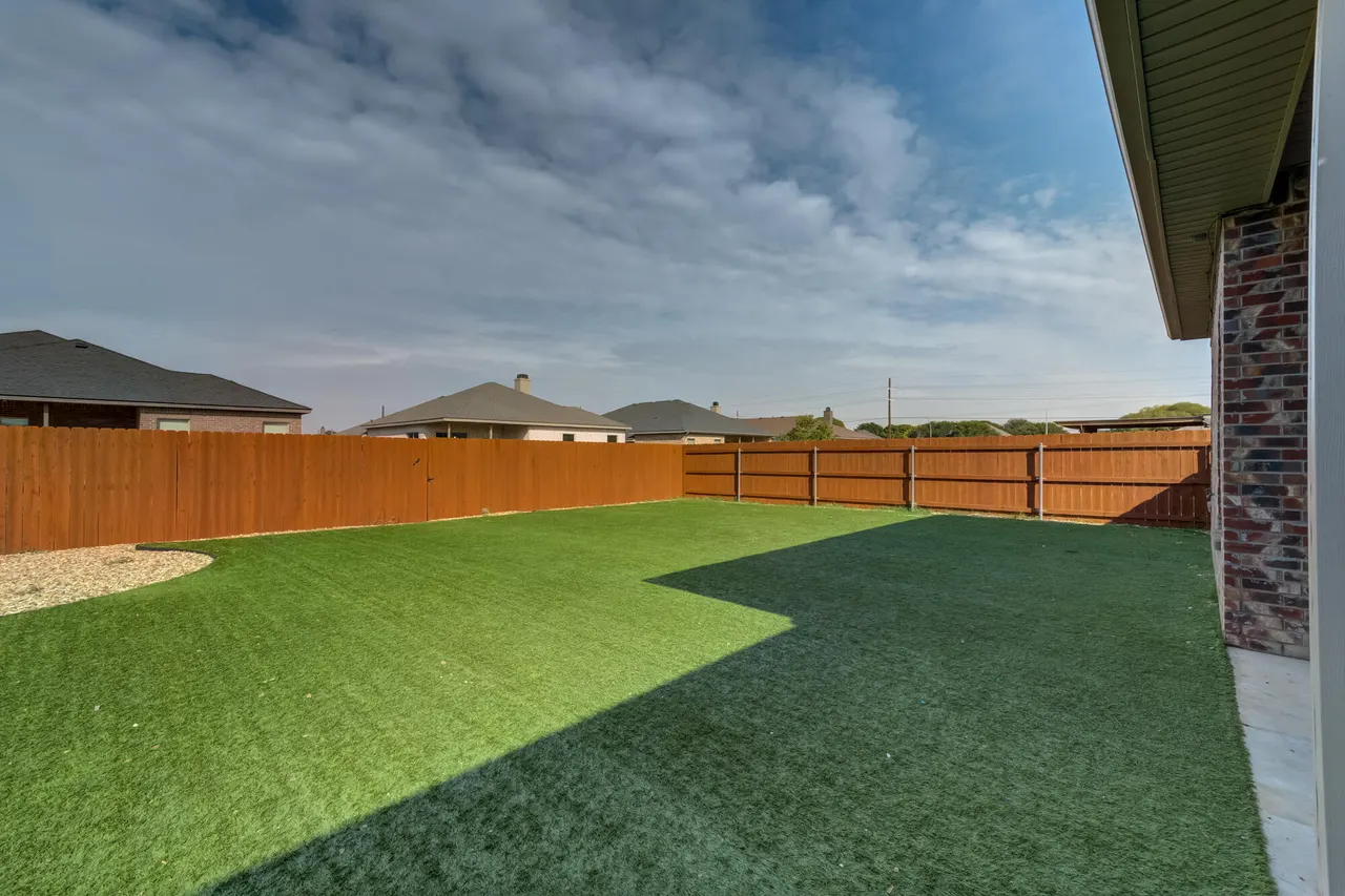 Photo 34 — 9808 Viola Avenue, Lubbock, TX 79424