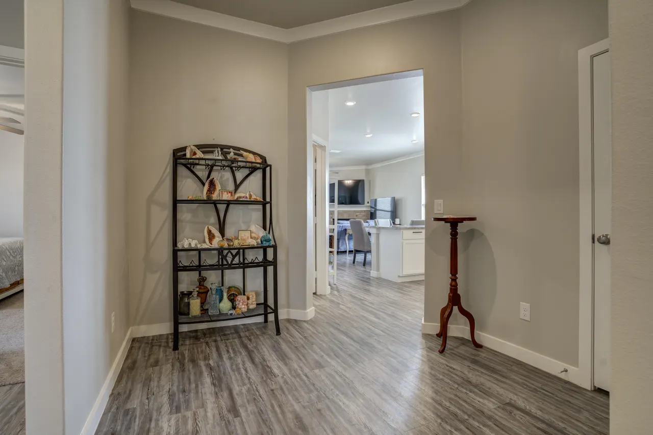 Photo 4 — 13717 Avenue Q, Lubbock, TX 79423