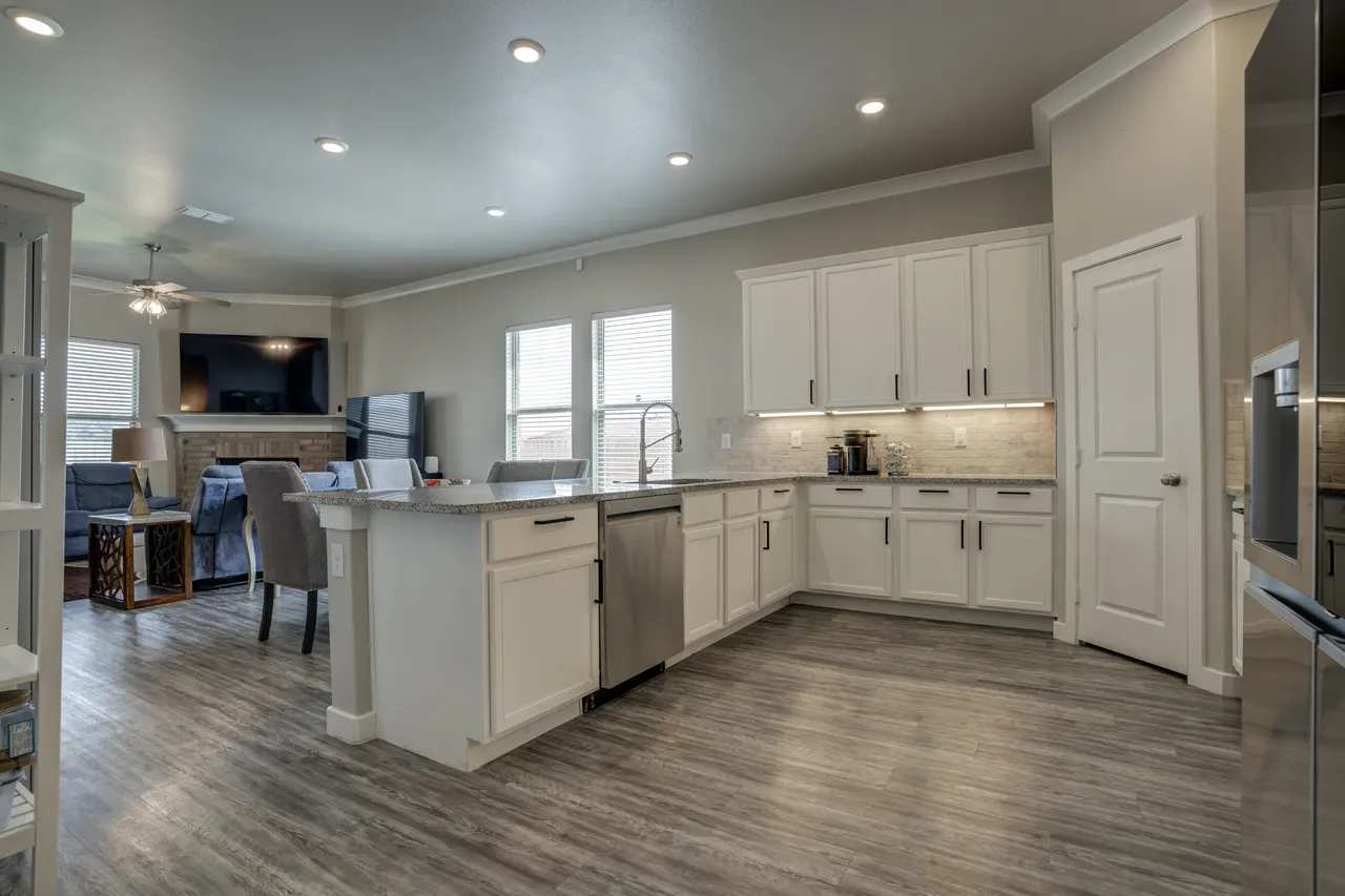 Photo 6 — 13717 Avenue Q, Lubbock, TX 79423